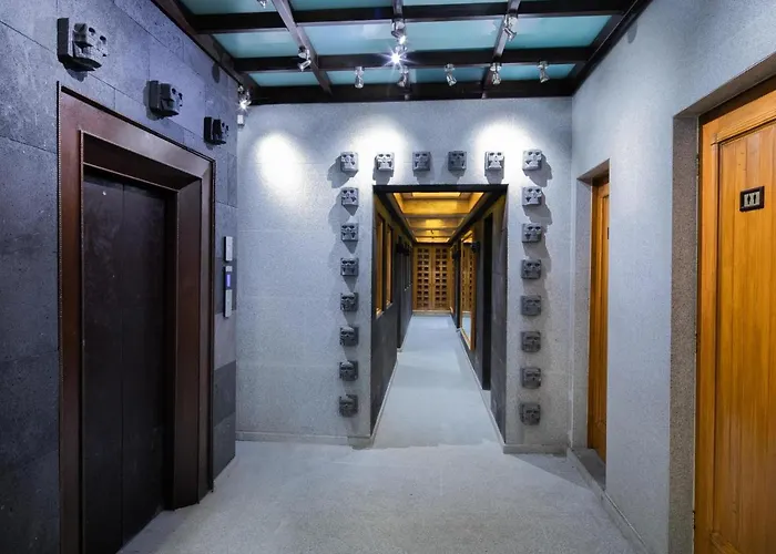 Hotel Parque Espana 4*