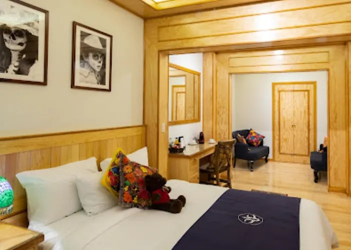 Parque Espana Hotel 4*